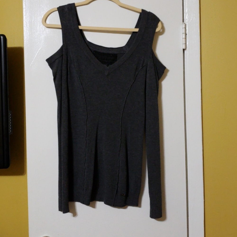 Cold shoulder long sleeve shirt